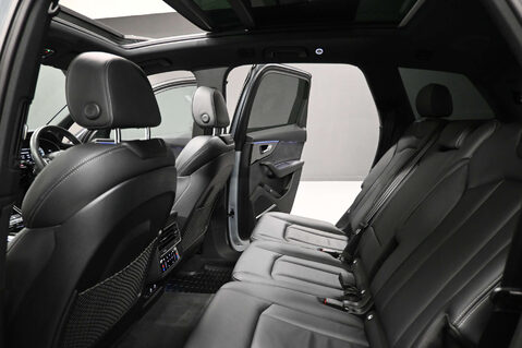 Audi Q7 3.0 TFSI V6 55 Black Edition SUV 5dr Petrol Tiptronic quattro Euro 6 (s/s) 11