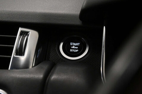 Land Rover Range Rover Sport 3.0 Range Rover Sport HSE Dynamic Black D MHEV Auto 4WD 5dr 43