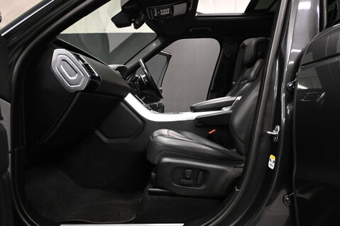 Land Rover Range Rover Sport 3.0 Range Rover Sport HSE Dynamic Black D MHEV Auto 4WD 5dr 24