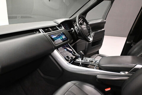 Land Rover Range Rover Sport 3.0 Range Rover Sport HSE Dynamic Black D MHEV Auto 4WD 5dr 18