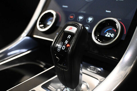 Land Rover Range Rover Sport 3.0 Range Rover Sport HSE Dynamic Black D MHEV Auto 4WD 5dr 61