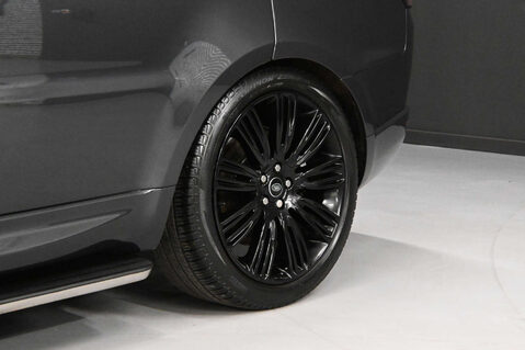 Land Rover Range Rover Sport 3.0 Range Rover Sport HSE Dynamic Black D MHEV Auto 4WD 5dr 42