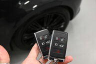 Land Rover Range Rover Sport 3.0 Range Rover Sport HSE Dynamic Black D MHEV Auto 4WD 5dr 15