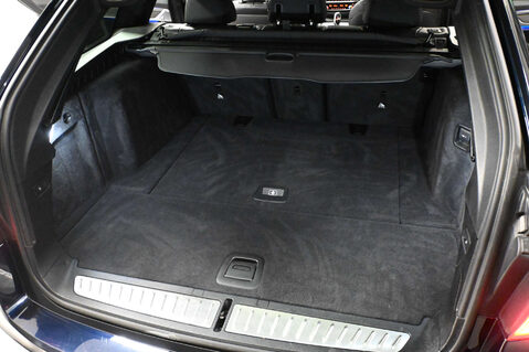 BMW 5 Series 3.0 540i xDrive M Sport Auto 4WD 5dr 58