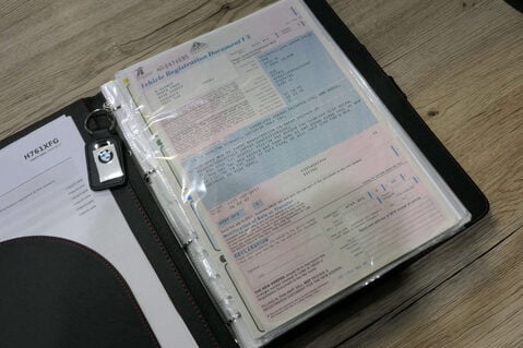 BMW 3 Series 2.5 325i Manual 2dr 64