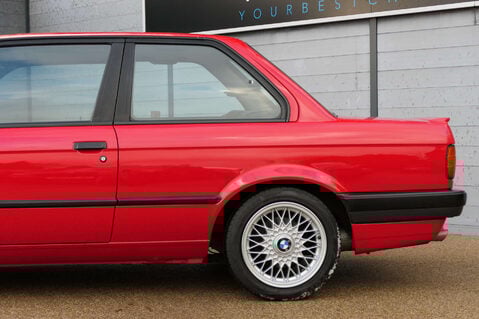 BMW 3 Series 2.5 325i Manual 2dr 11