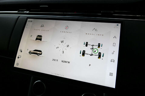 Land Rover Range Rover 3.0 Range Rover SE MHEV Auto 4WD 5dr 39