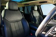 Land Rover Range Rover 3.0 Range Rover SE MHEV Auto 4WD 5dr 4