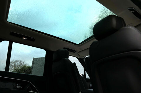 Land Rover Range Rover 3.0 Range Rover SE MHEV Auto 4WD 5dr 7