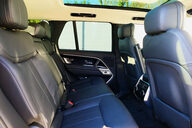 Land Rover Range Rover 3.0 Range Rover SE MHEV Auto 4WD 5dr 28