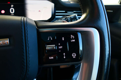 Land Rover Range Rover 3.0 Range Rover SE MHEV Auto 4WD 5dr 23