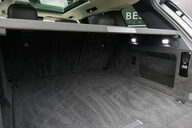 Land Rover Range Rover 3.0 Range Rover SE MHEV Auto 4WD 5dr 17