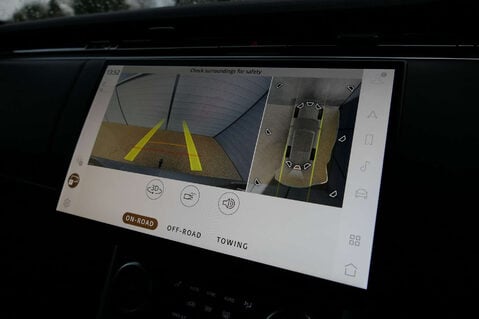 Land Rover Range Rover 3.0 Range Rover SE MHEV Auto 4WD 5dr 35