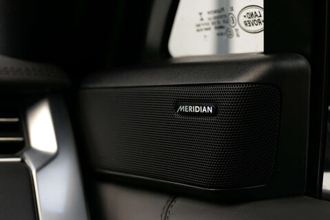 Land Rover Range Rover 3.0 Range Rover SE MHEV Auto 4WD 5dr 59