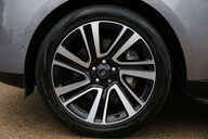 Land Rover Range Rover 3.0 Range Rover SE MHEV Auto 4WD 5dr 10