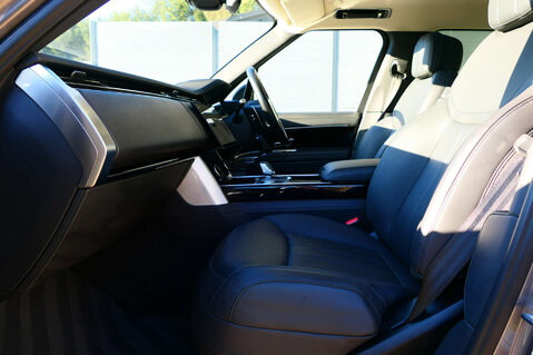 Land Rover Range Rover 3.0 Range Rover SE MHEV Auto 4WD 5dr 29