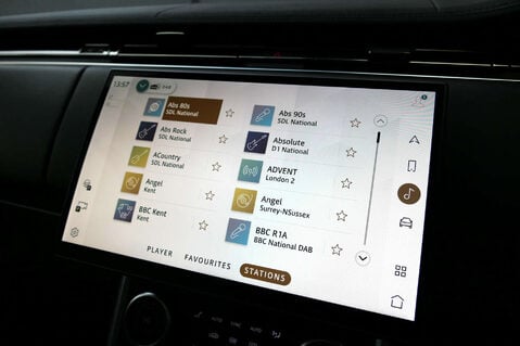 Land Rover Range Rover 3.0 Range Rover SE MHEV Auto 4WD 5dr 39