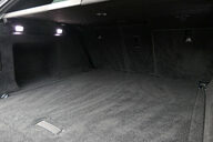 Land Rover Range Rover 3.0 Range Rover SE MHEV Auto 4WD 5dr 18