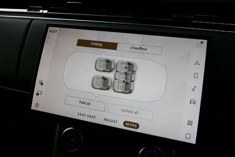 Land Rover Range Rover 3.0 Range Rover SE MHEV Auto 4WD 5dr 46