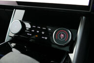 Land Rover Range Rover 3.0 Range Rover SE MHEV Auto 4WD 5dr 30