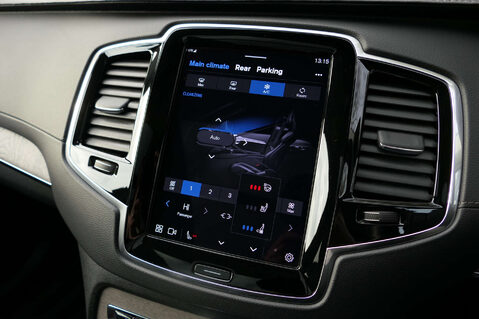 Volvo XC90 2.0 XC90 Ultimate T8 Recharge AWD A 4WD 5dr 40