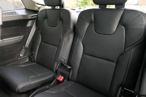 Volvo XC90 2.0 XC90 Ultimate T8 Recharge AWD A 4WD 5dr 23