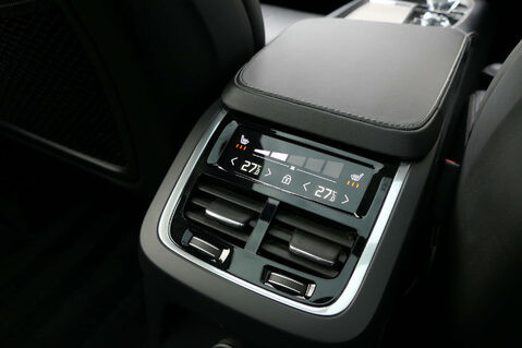 Volvo XC90 2.0 XC90 Ultimate T8 Recharge AWD A 4WD 5dr 29