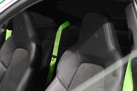 Porsche 911 3.0 911 Carrera 4 GTS Semi-Auto 4WD 2dr 41