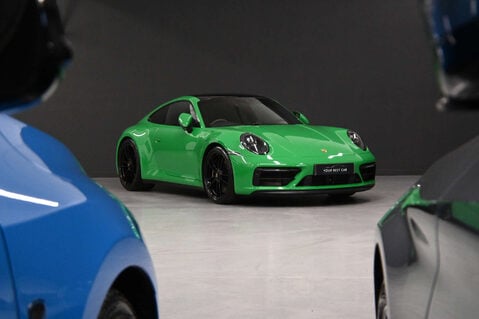 Porsche 911 3.0 911 Carrera 4 GTS Semi-Auto 4WD 2dr 6