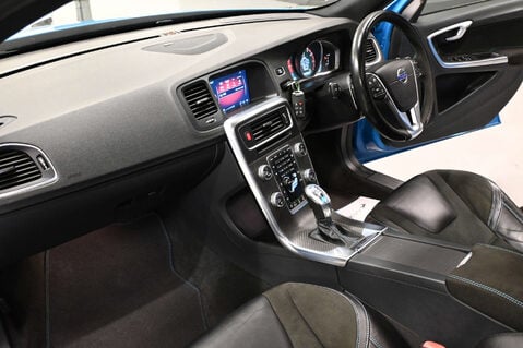Volvo V60 3.0 V60 Polestar AWD Auto 4WD 5dr 23