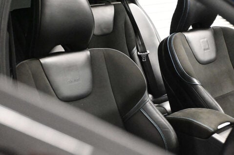 Volvo V60 3.0 V60 Polestar AWD Auto 4WD 5dr 19