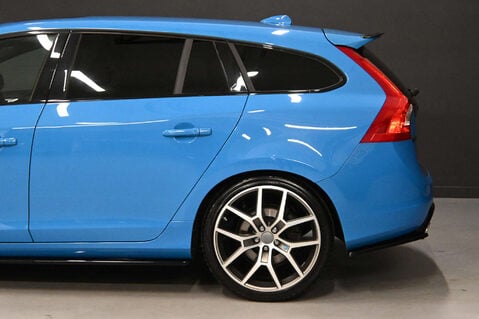Volvo V60 3.0 V60 Polestar AWD Auto 4WD 5dr 33