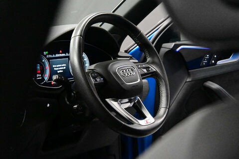 Audi A4 2.0 A4 Vorsprung 40 TDI MHEV Q Semi-Auto 4WD 5dr 8