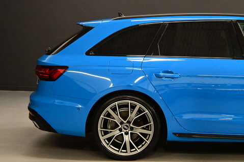 Audi A4 2.0 A4 Vorsprung 40 TDI MHEV Q Semi-Auto 4WD 5dr 38