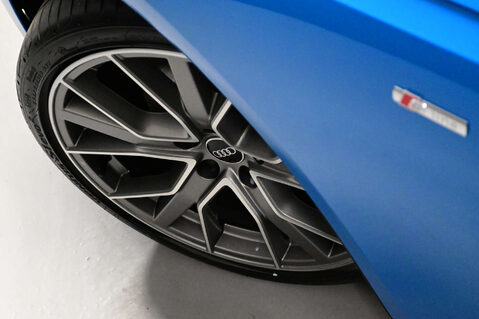 Audi A4 2.0 A4 Vorsprung 40 TDI MHEV Q Semi-Auto 4WD 5dr 50