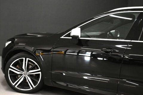 Volvo XC60 2.0 XC60 R-Design Pro D5 PowerPulse AWD Auto 4WD 5dr 18