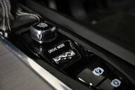 Volvo XC60 2.0 XC60 R-Design Pro D5 PowerPulse AWD Auto 4WD 5dr 40