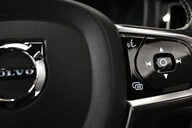 Volvo XC60 2.0 XC60 R-Design Pro D5 PowerPulse AWD Auto 4WD 5dr 46