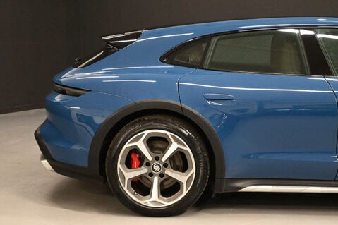Porsche Taycan Taycan 4s Cross Turismo 4WD 5dr 30