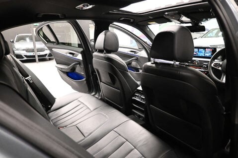 BMW 5 Series 2.0 530e M Sport Auto 4dr 54