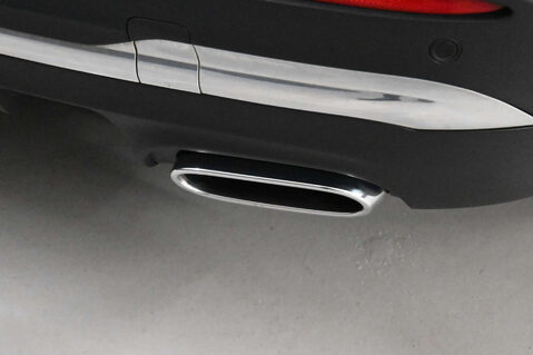 Mercedes-Benz GLA 1.3 GLA 200 AMG Line Executive Auto 5dr 46