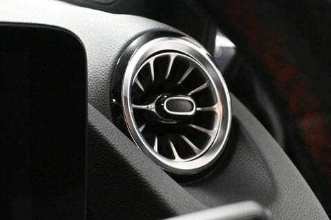 Mercedes-Benz GLA 1.3 GLA 200 AMG Line Executive Auto 5dr 21