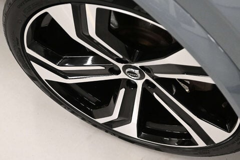 Volvo XC90 2.0 XC90 R-Design T8 Recharge AWD Auto 4WD 5dr 7