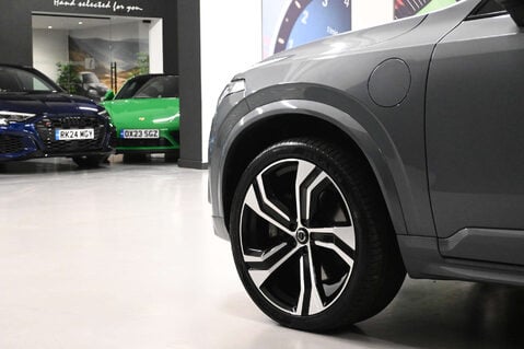 Volvo XC90 2.0 XC90 R-Design T8 Recharge AWD Auto 4WD 5dr 11