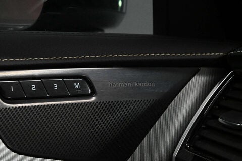 Volvo XC90 2.0 XC90 R-Design T8 Recharge AWD Auto 4WD 5dr 39