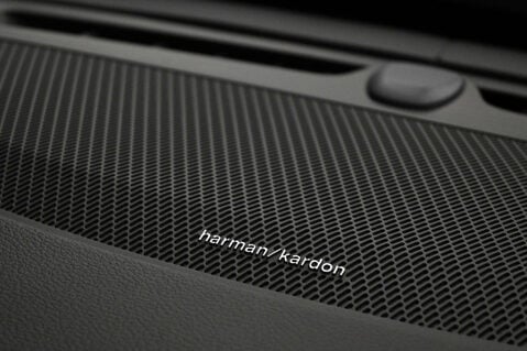 Volvo XC90 2.0 XC90 R-Design T8 Recharge AWD Auto 4WD 5dr 9