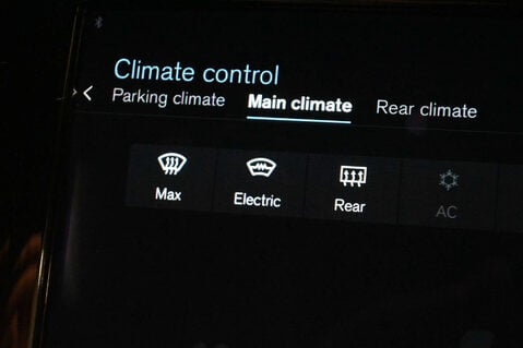 Volvo XC90 2.0 XC90 R-Design T8 Recharge AWD Auto 4WD 5dr 23