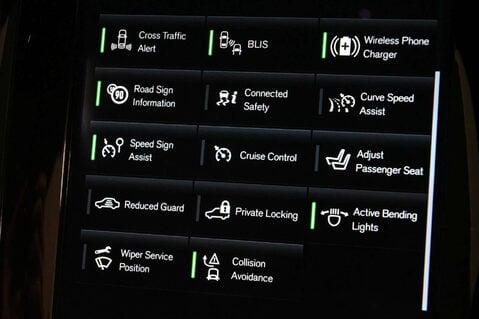 Volvo XC90 2.0 XC90 R-Design T8 Recharge AWD Auto 4WD 5dr 56