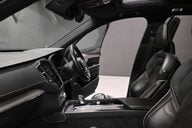 Volvo XC90 2.0 XC90 R-Design T8 Recharge AWD Auto 4WD 5dr 61