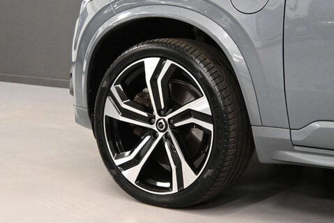 Volvo XC90 2.0 XC90 R-Design T8 Recharge AWD Auto 4WD 5dr 22